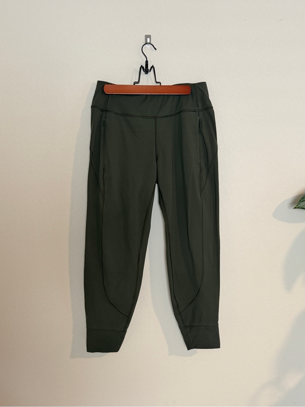 Athleta Distance Jogger Olive Green Cropped Active Joggers - Picture 2 of 4